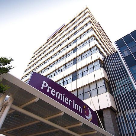 Premier Inn West Bromwich Central מראה חיצוני תמונה