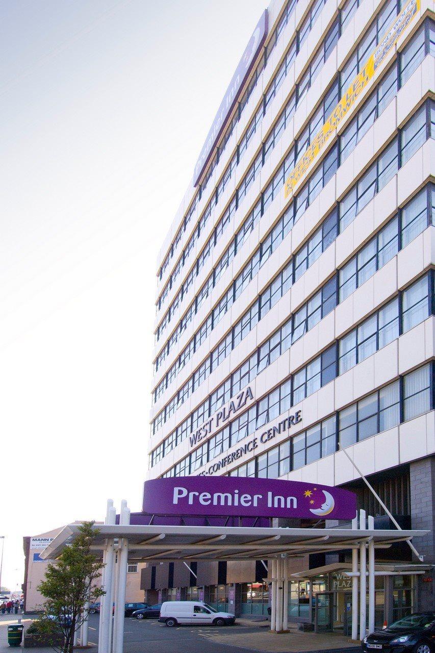 Premier Inn West Bromwich Central מראה חיצוני תמונה