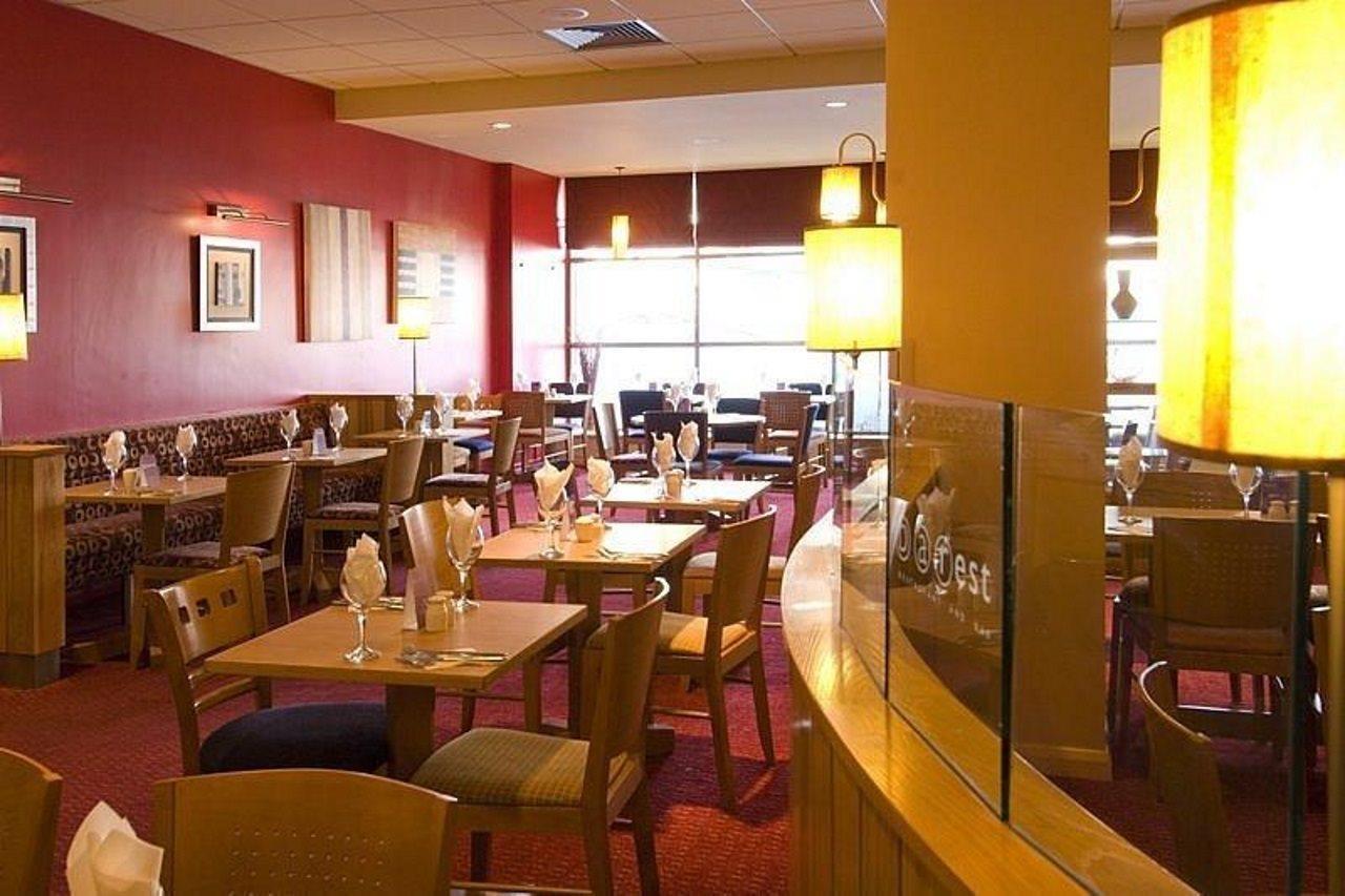 Premier Inn West Bromwich Central מראה חיצוני תמונה