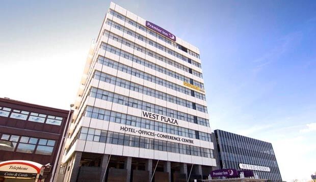 Premier Inn West Bromwich Central מראה חיצוני תמונה